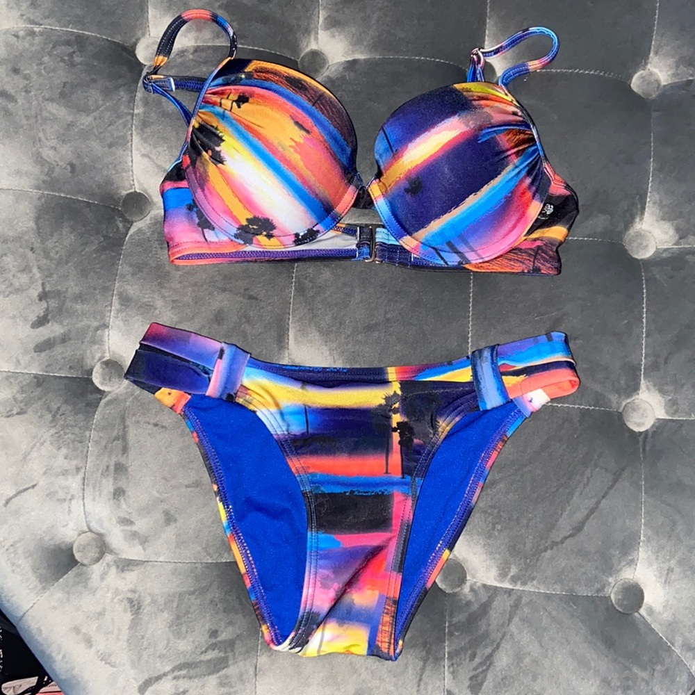 Bikini